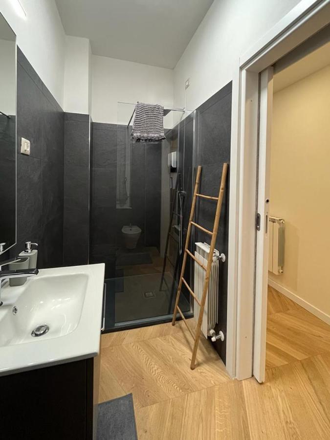 Little House 5 Terre Apartment ลาสเปเซีย ภายนอก รูปภาพ